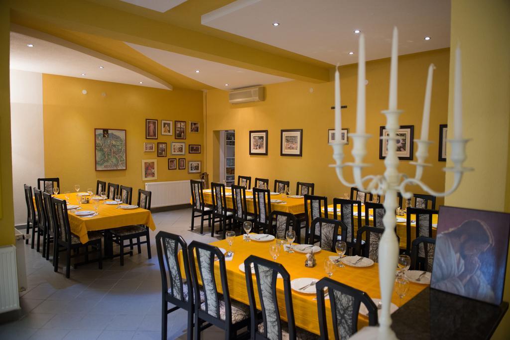 Pansion Veso Medjugorje Hotel Ngoại thất bức ảnh
