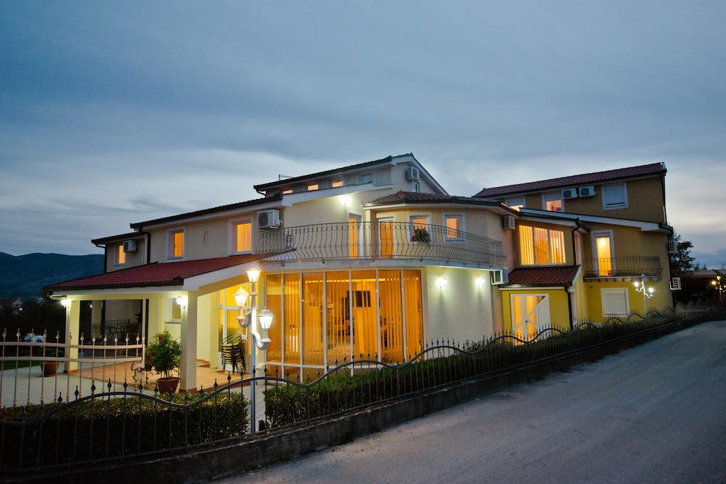 Pansion Veso Medjugorje Hotel Ngoại thất bức ảnh